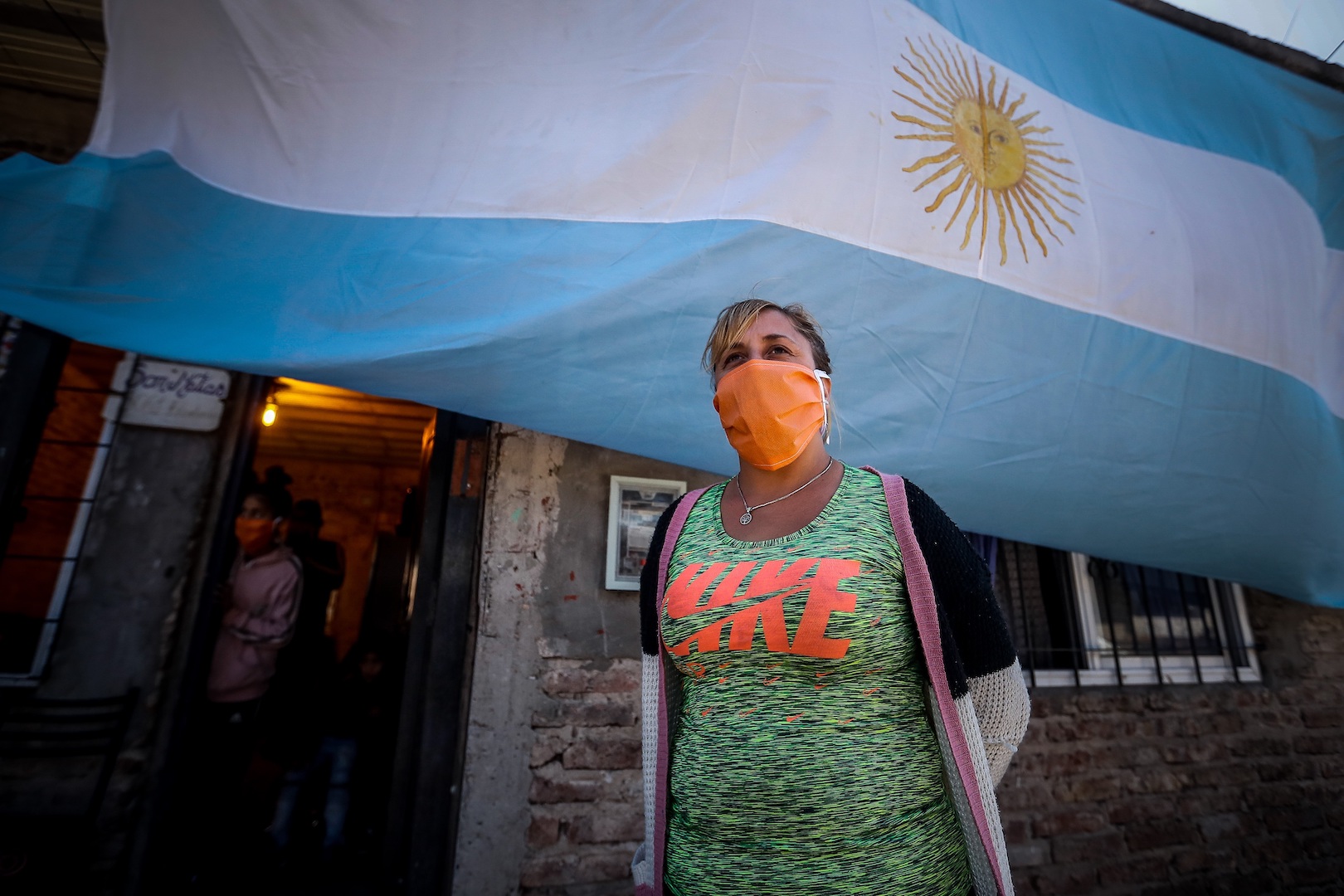 Número de muertes por COVID-19 llega a 46 en Argentina