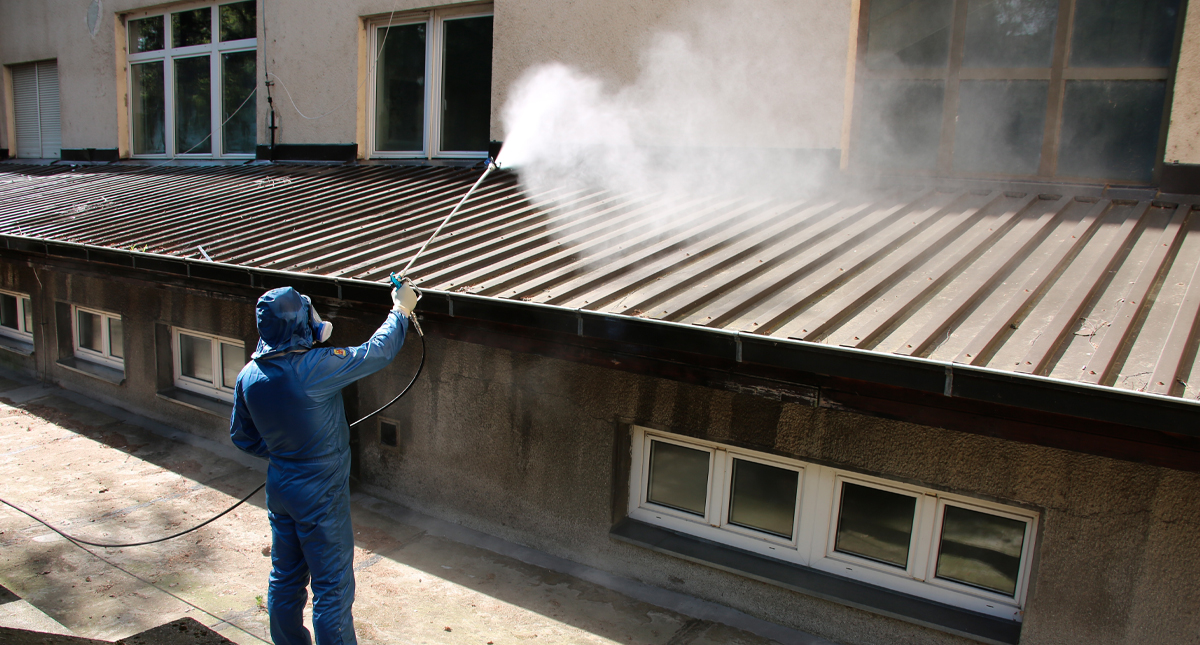 Detienen a director de asilo de ancianos en Serbia tras detectar 144 casos de COVID-19