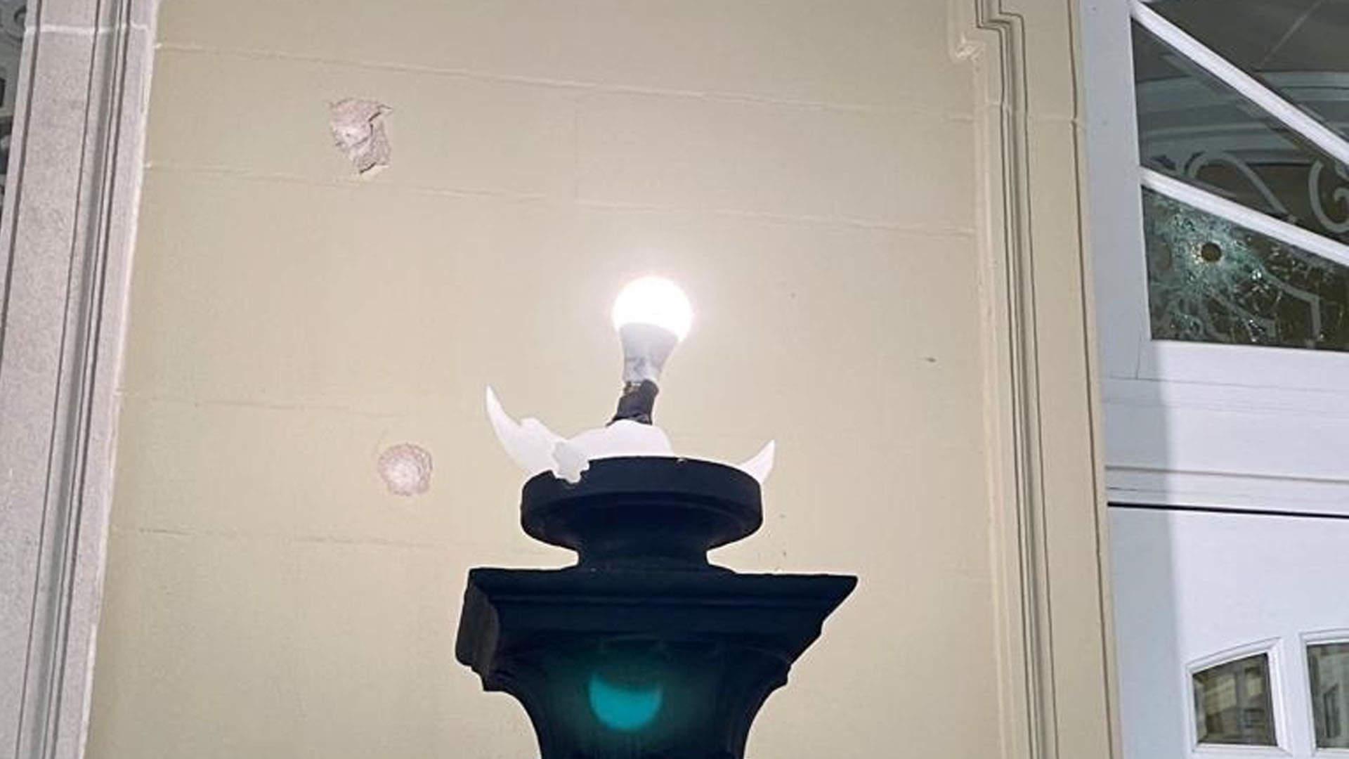 Detienen a hombre por disparar contra Embajada de Cuba en Estados Unidos