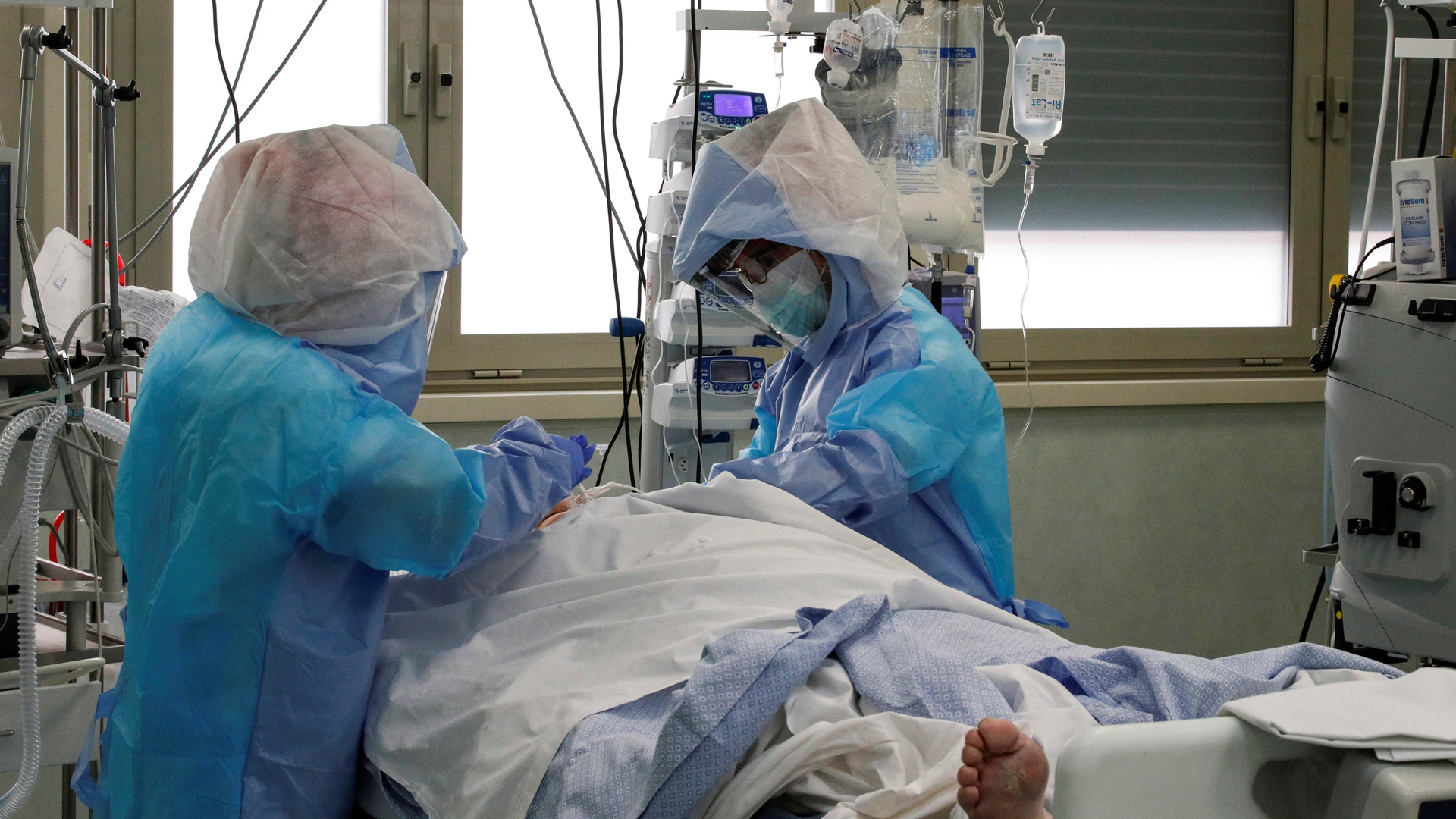 Italia registra considerable baja en número de muertos por COVID-19