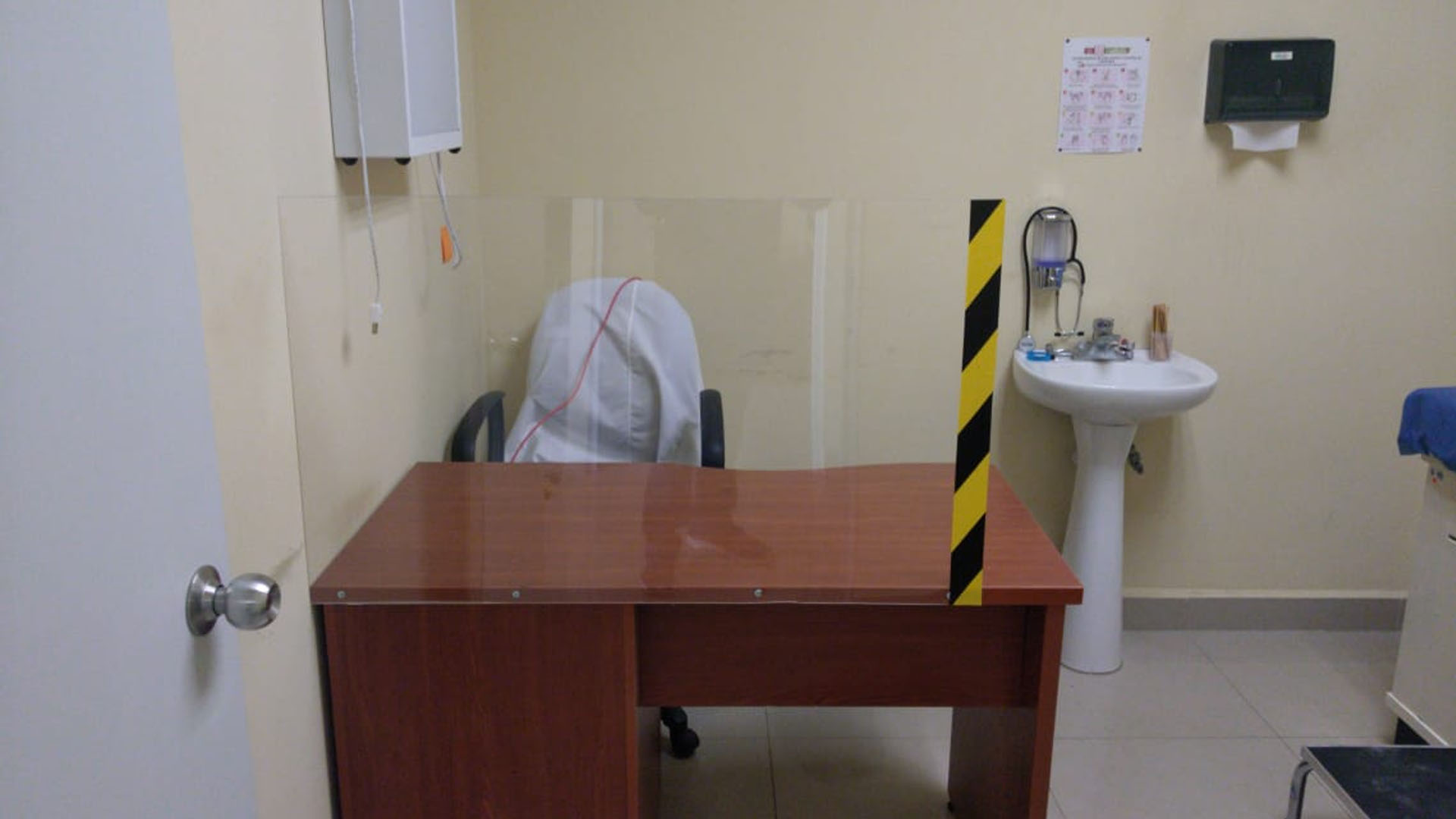 Muere por COVID-19 director de clínica del IMSS en Monclova