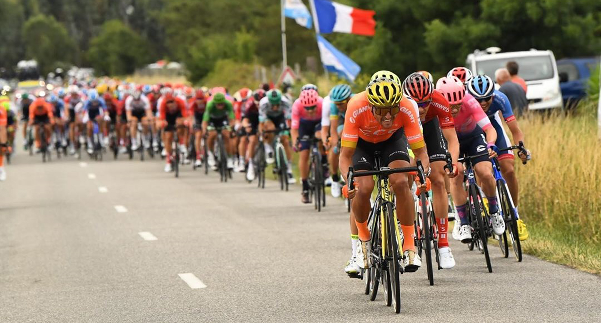 Analizan posponer Tour de Francia por COVID-19 Analizan posponer Tour de Francia por COVID-19