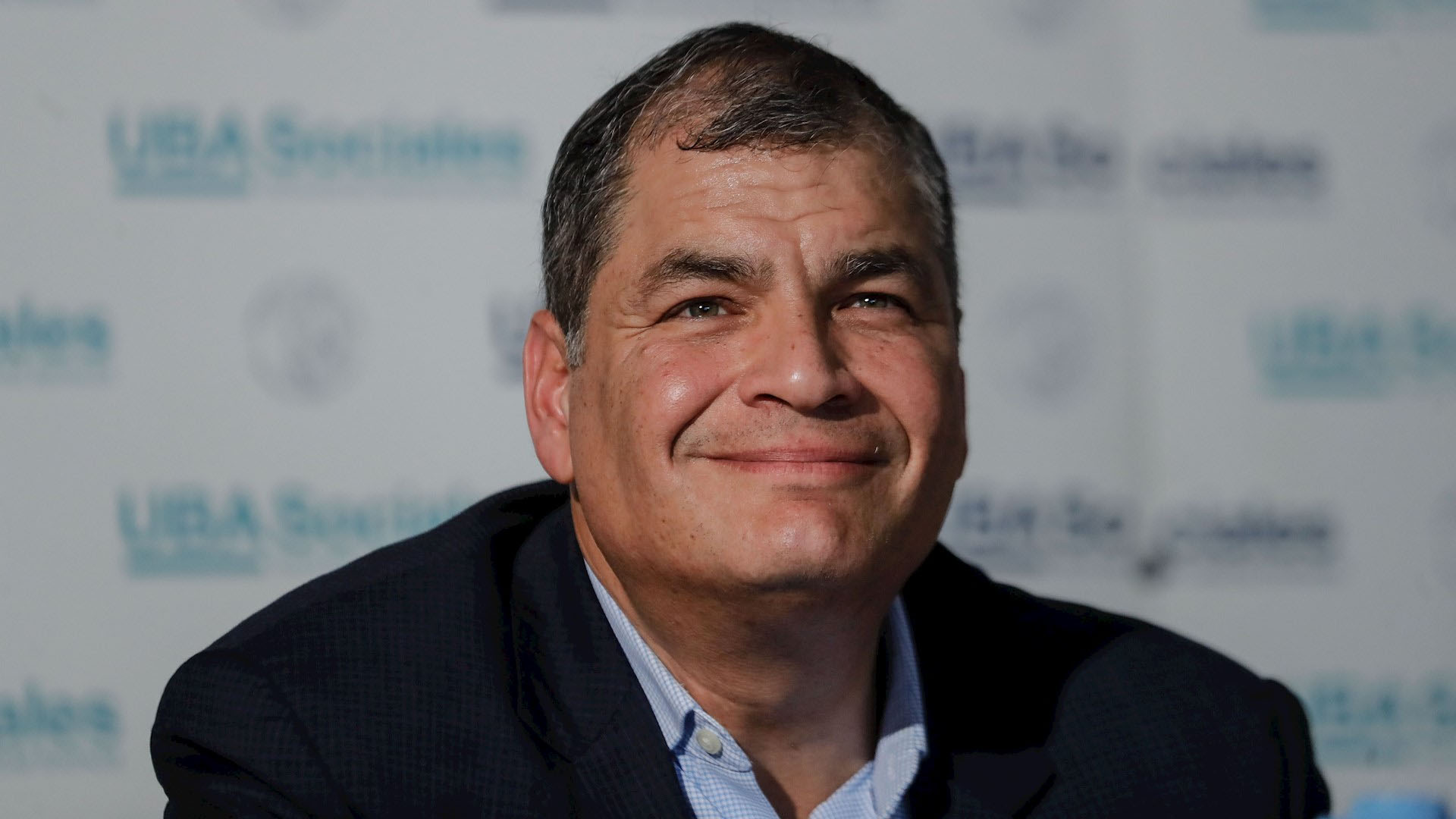 Rafael Correa, designado candidato a vicepresidente de Ecuador