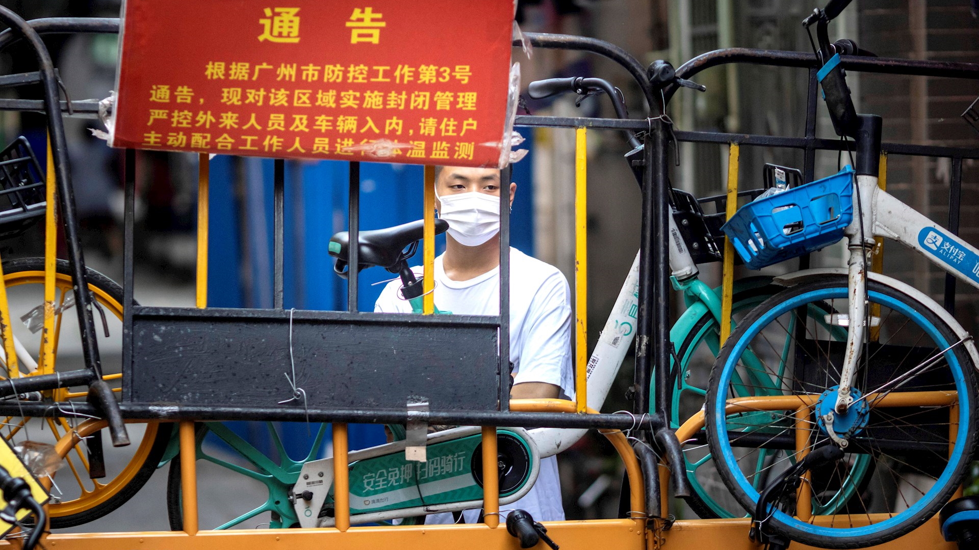 China registra apenas 11 casos nuevos de COVID-19