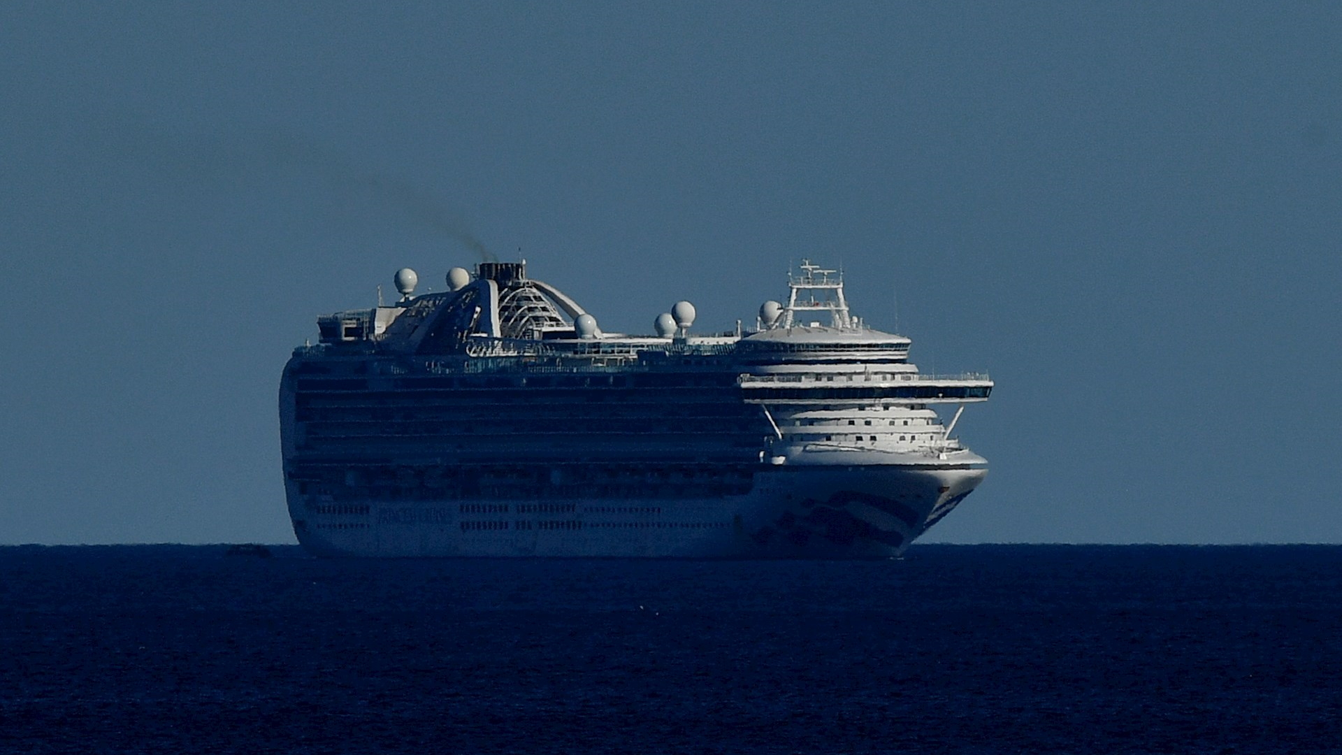 Familia de pasajero muerto por COVID-19 en crucero demanda a Princess