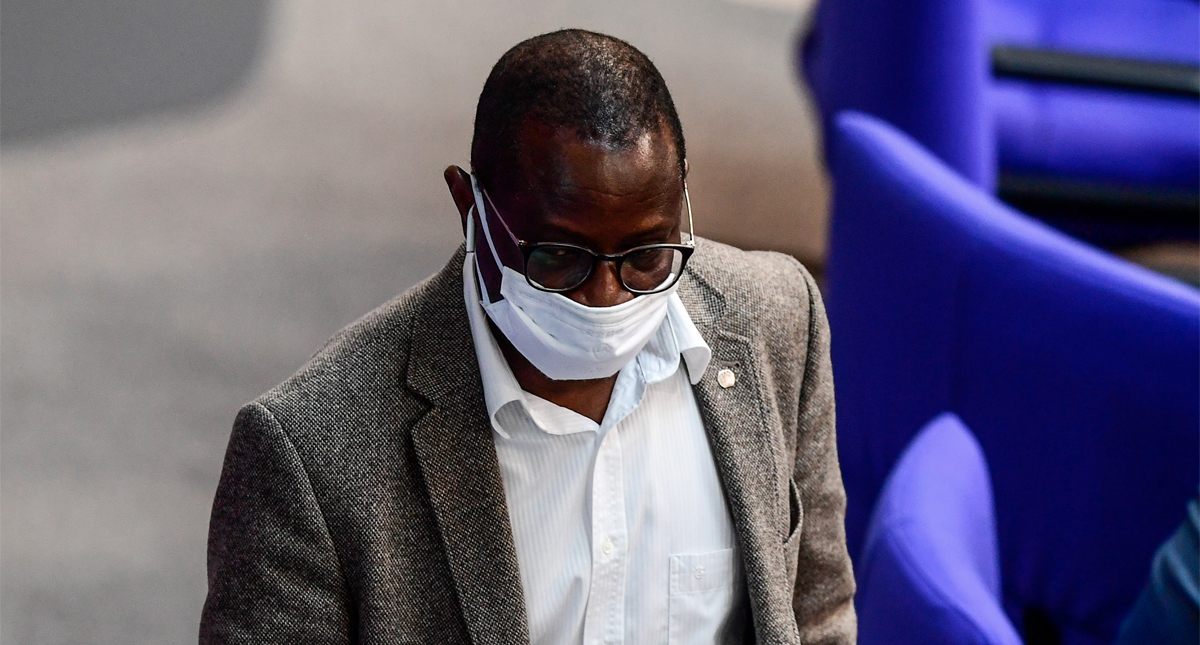 Alemania extiende uso obligatorio de mascarillas en espacios públicos