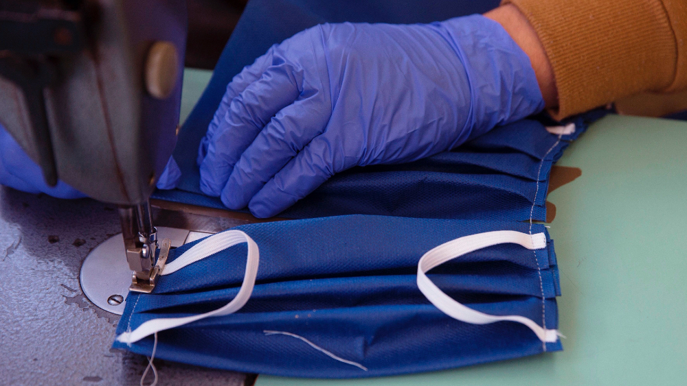 México cuadruplica producción de insumos médicos ante pandemia