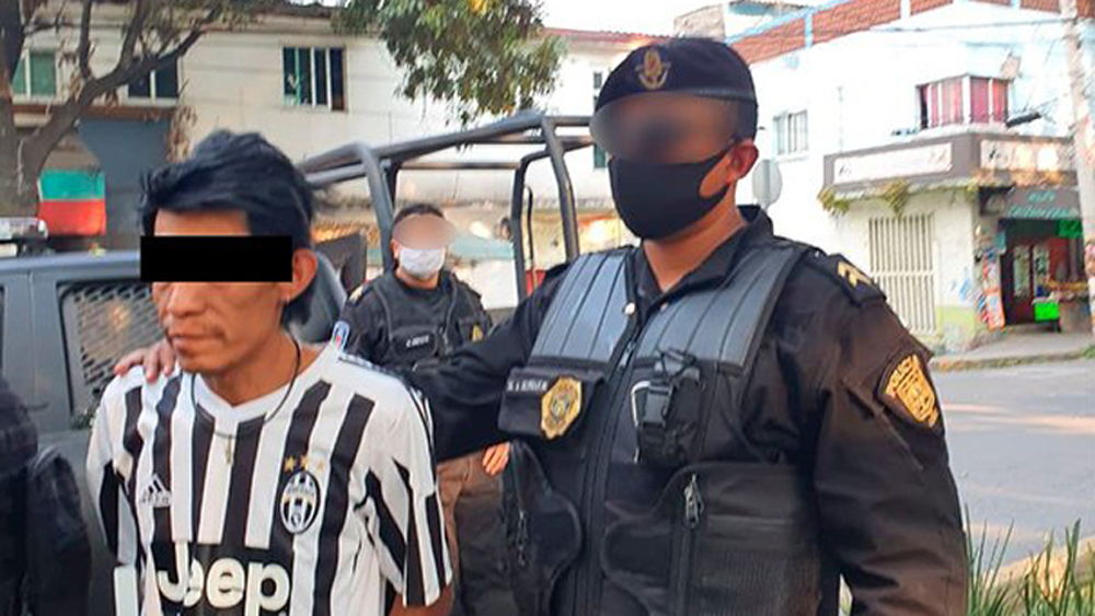 Detienen en la Miguel Hidalgo a sujeto con 100 dosis de cocaína - detenido-con-arma-de-fuego-y-droga