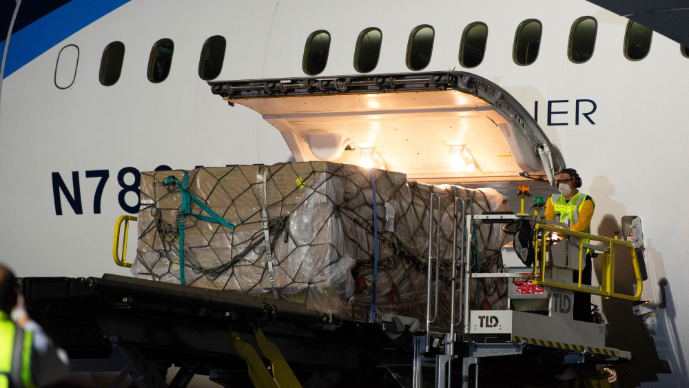 Equipo médico adquirido a China no es recompra, asegura Ebrard