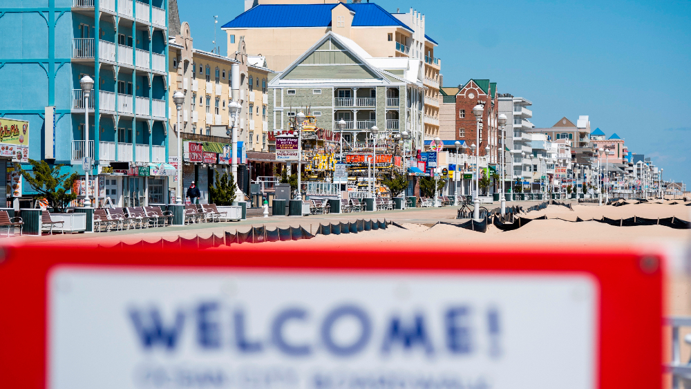 Más estados de EE.UU. se suman a preparativos para reabrir la próxima semana