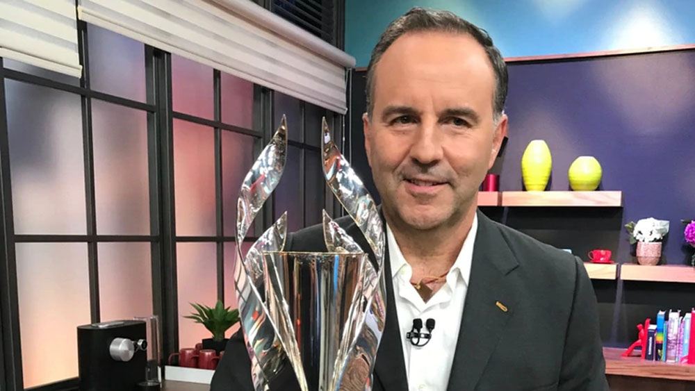 Dan de alta a Esteban Arce tras dar positivo a COVID-19