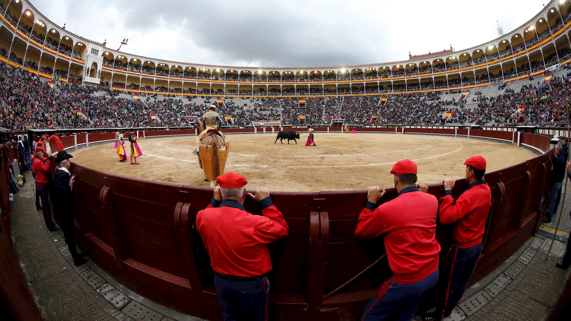 Suspendida la Feria de San Isidro en Madrid por COVID-19