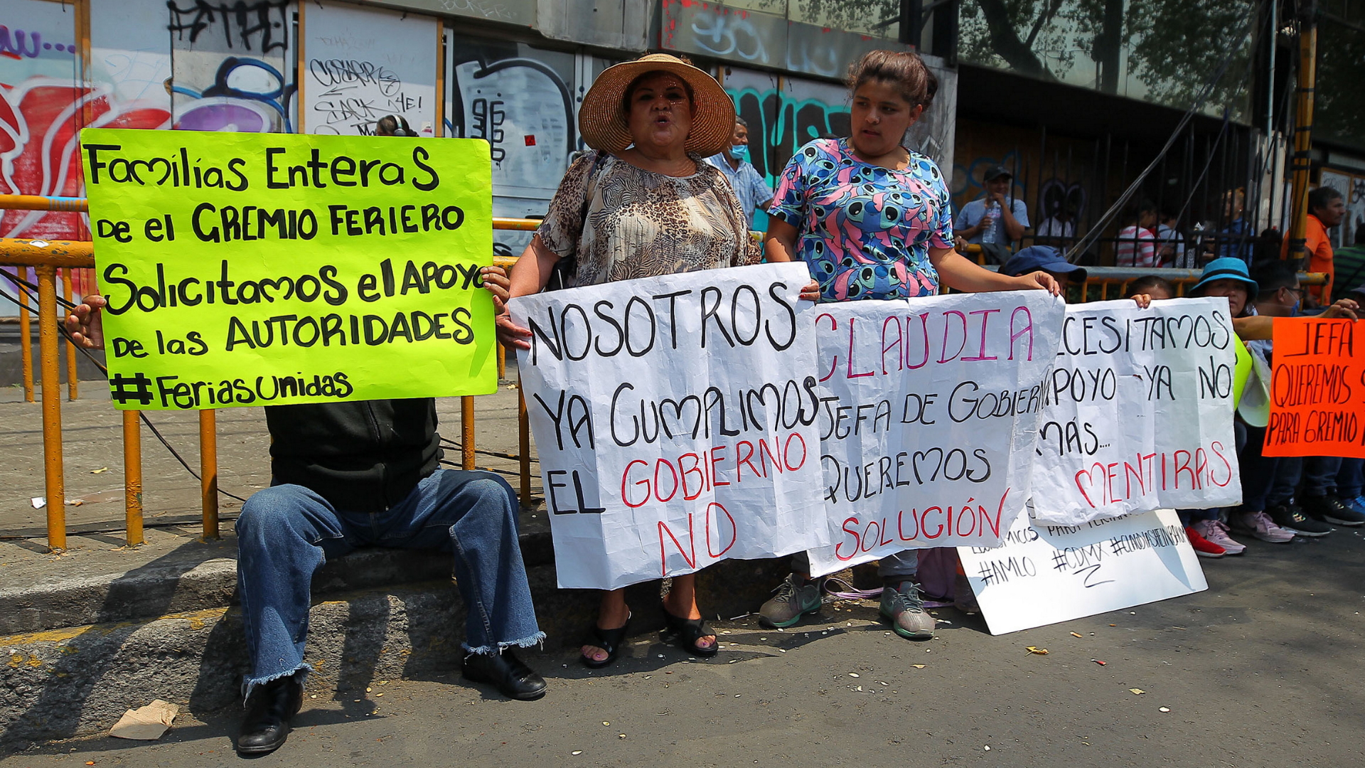 Trabajadores de ferias exigen apoyo económico por COVID-19