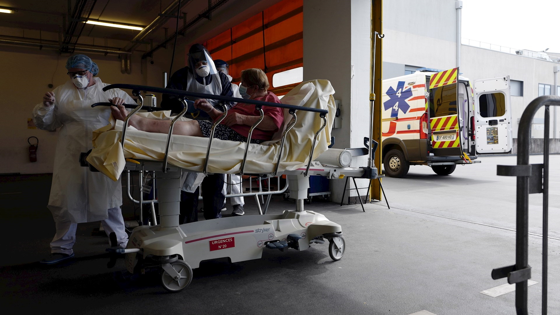 Hay 2 millones 158 mil 33 casos de COVID-19 en el mundo