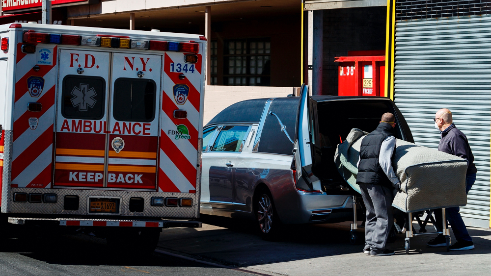 “No tocar, no besar”, funerales virtuales en EE.UU. ante el COVID-19