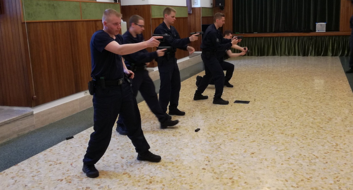 ¿Cuál es la historia de la Guardia Suiza del papa? - guardia-suiza-papa-italia-3