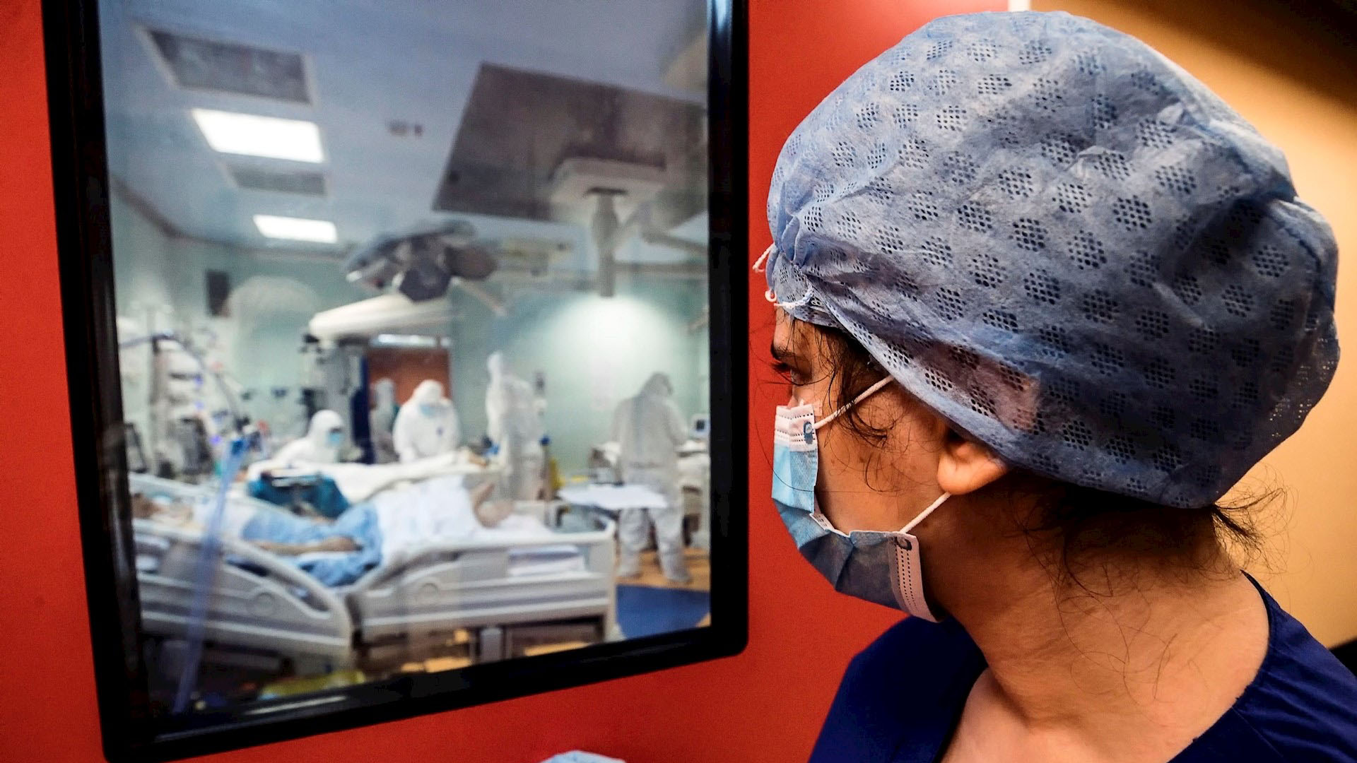 Italia supera los 25 mil muertos por COVID-19