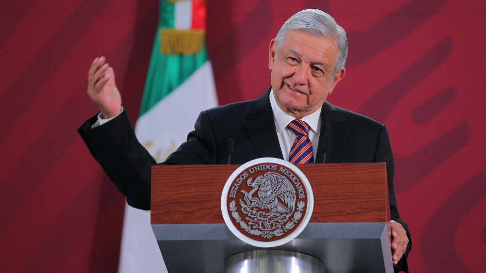 “A pesar de los pesares, la transformación va”, dijo López Obrador