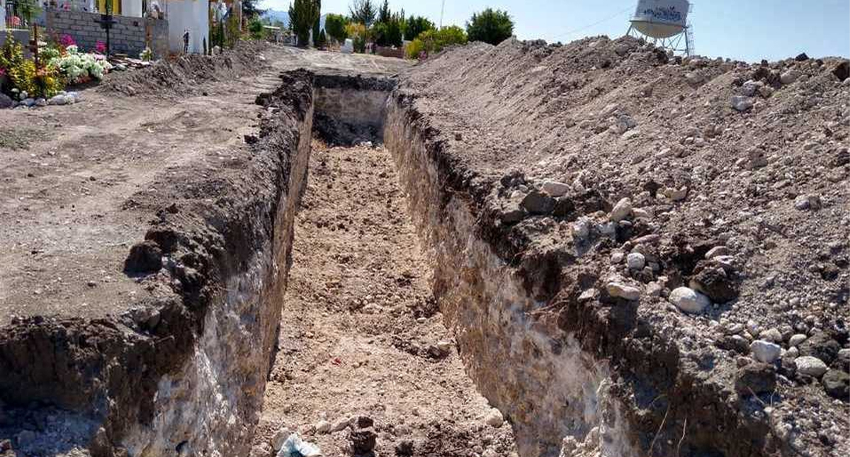 Cavan mega fosa en Guanajuato para víctimas de COVID-19