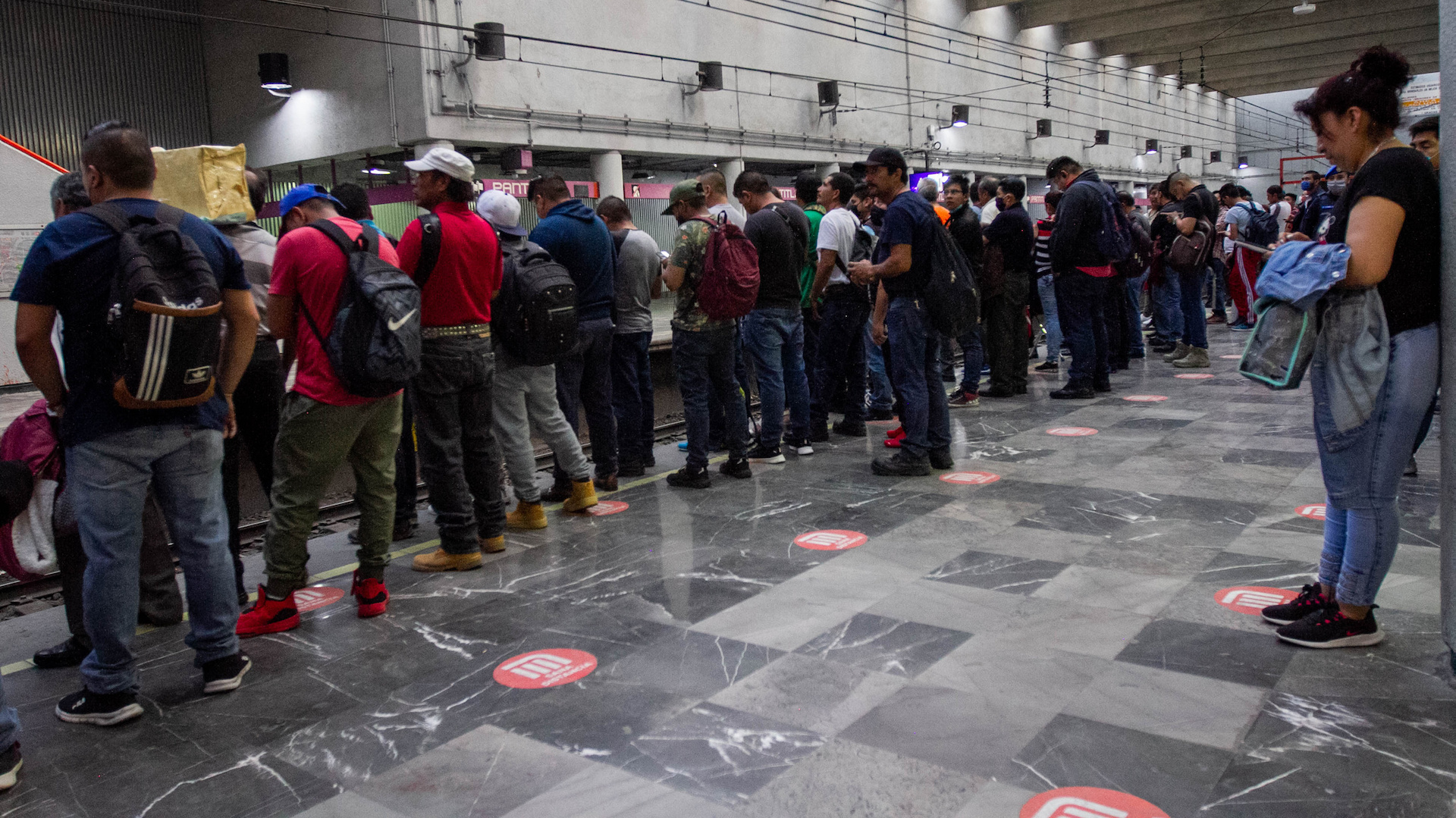 Hay zonas con altos contagios de COVID-19 que se deben tratar como Fase 3: López-Gatell Hay zonas con altos contagios de COVID-19 que se deben tratar como Fase 3: López-Gatell