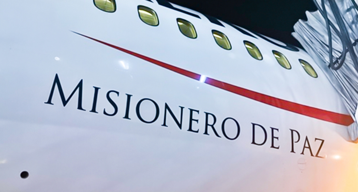 Aterrizó el ‘Misionero de Paz’ en México con insumos médicos para atender COVID-19