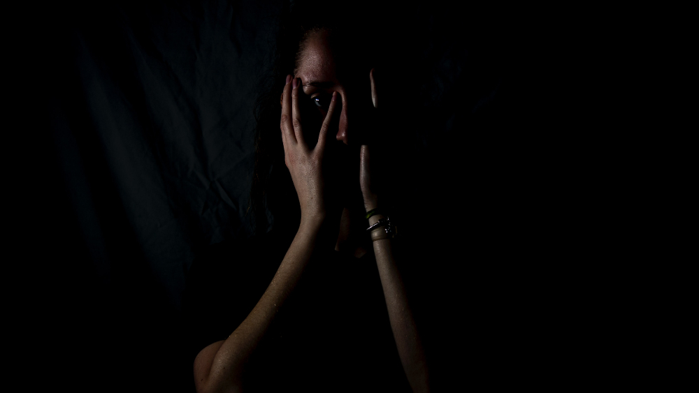 Jueces podrán proteger a mujeres víctimas de violencia a través de internet