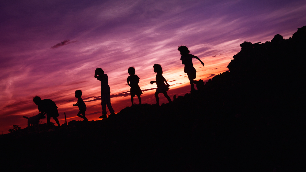 En pobreza, 49.6% de los menores de 18 años en México: Coneval