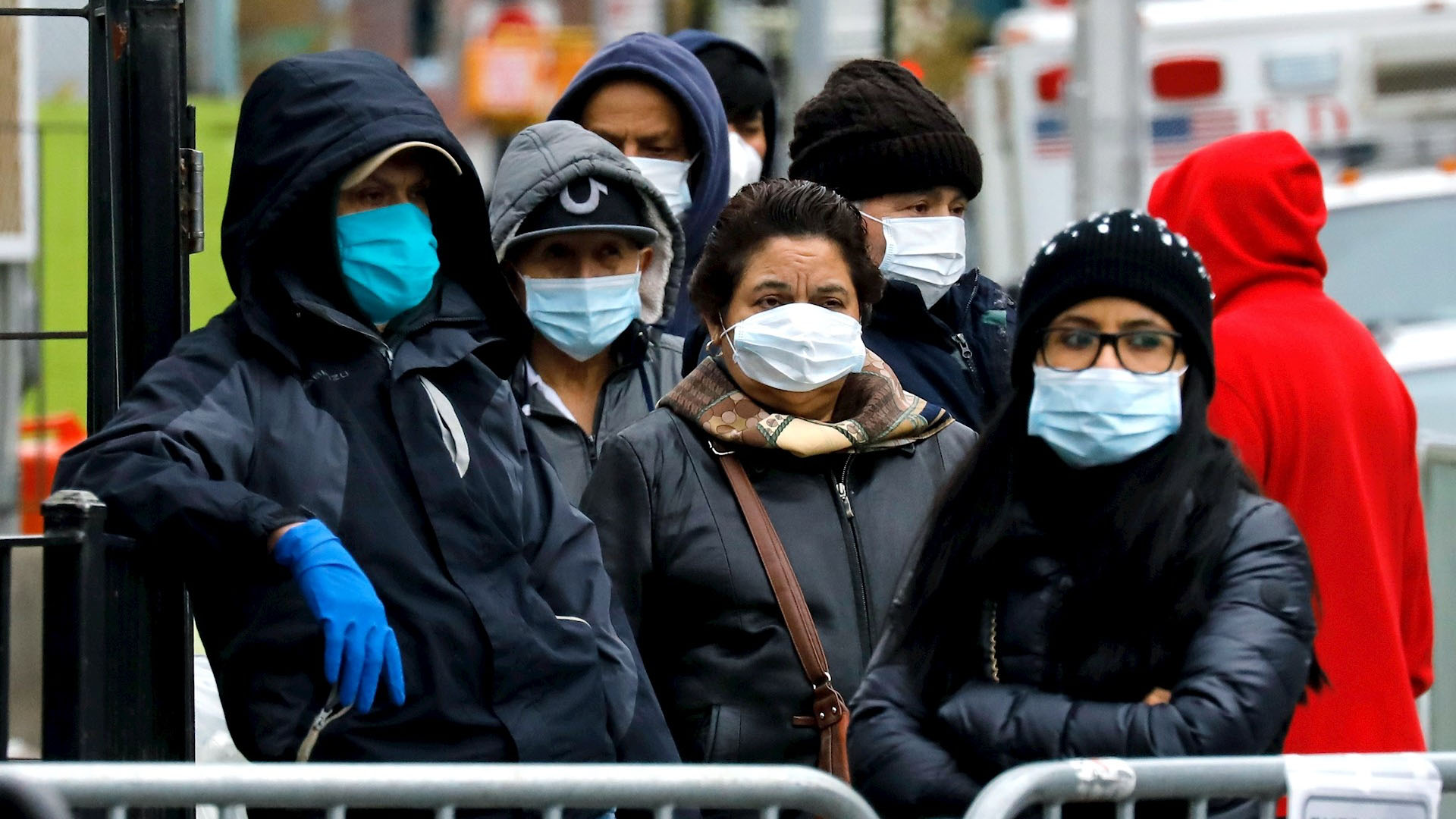 NY suma 2 mil 935 muertos por COVID-19; pide movilización nacional de personal médico