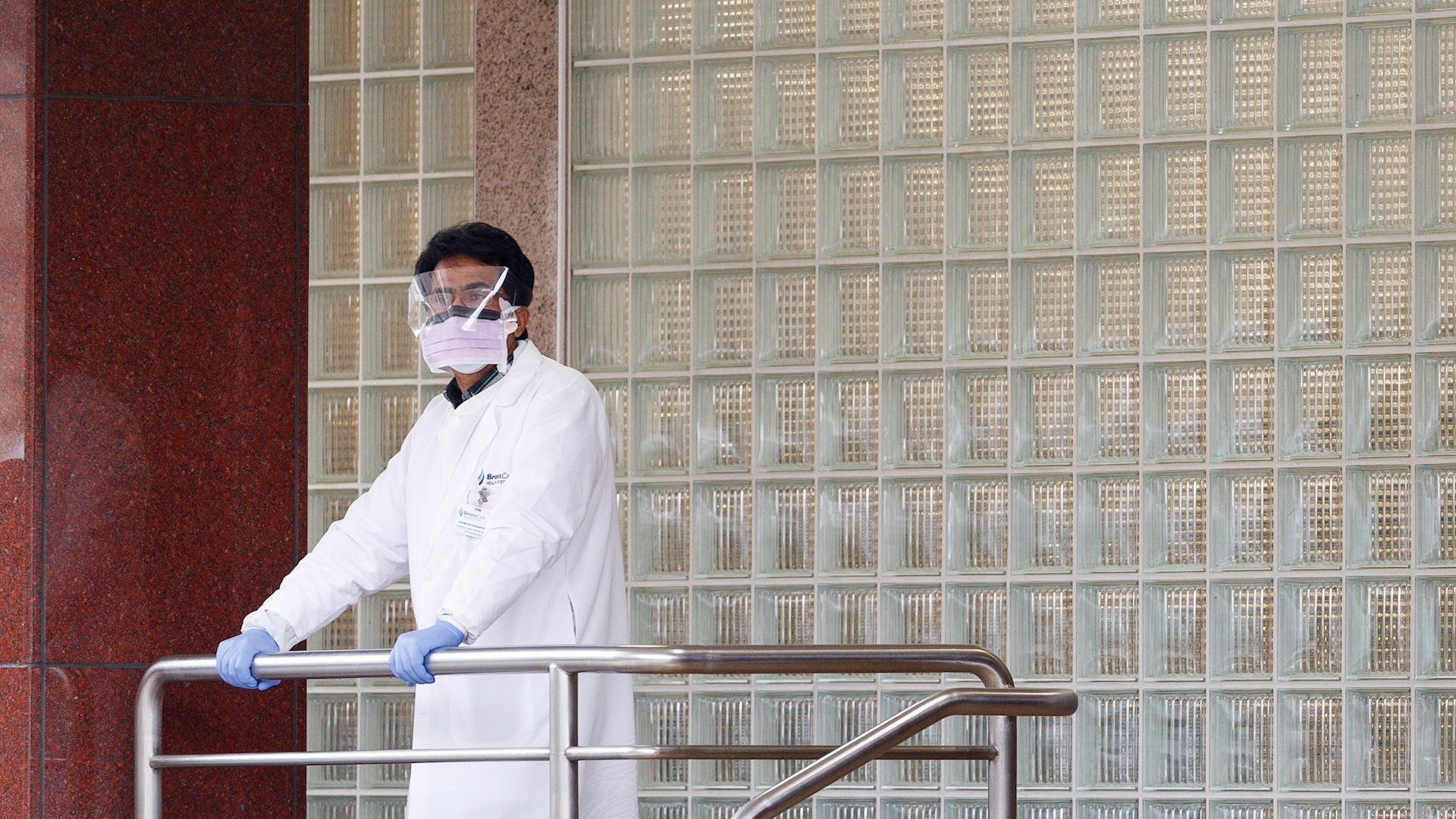 Nueva York vive su día más mortífero por la pandemia de COVID-19