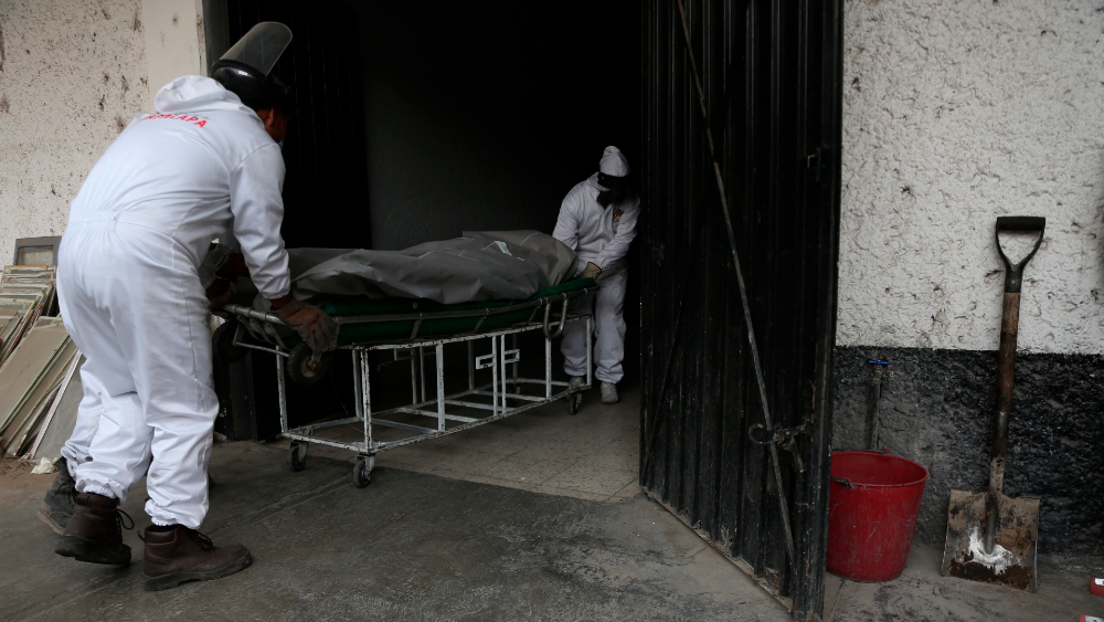 Hombres tienen mayor tasa de mortalidad por COVID-19