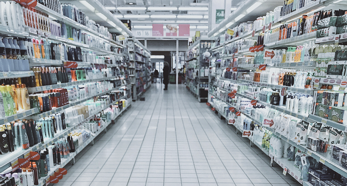 Confianza del Consumidor registra en marzo su peor nivel en 16 meses