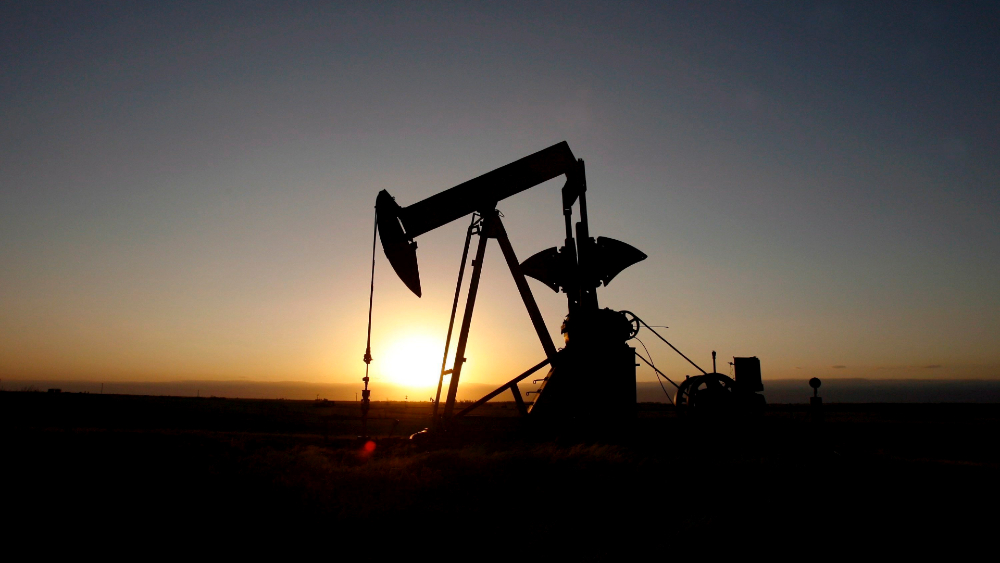 Petróleo de Texas cae 43 % en nuevo mes de referencia y se sitúa en 11.57 dólares Petróleo de Texas cae 43 % en nuevo mes de referencia y se sitúa en 11.57 dólares