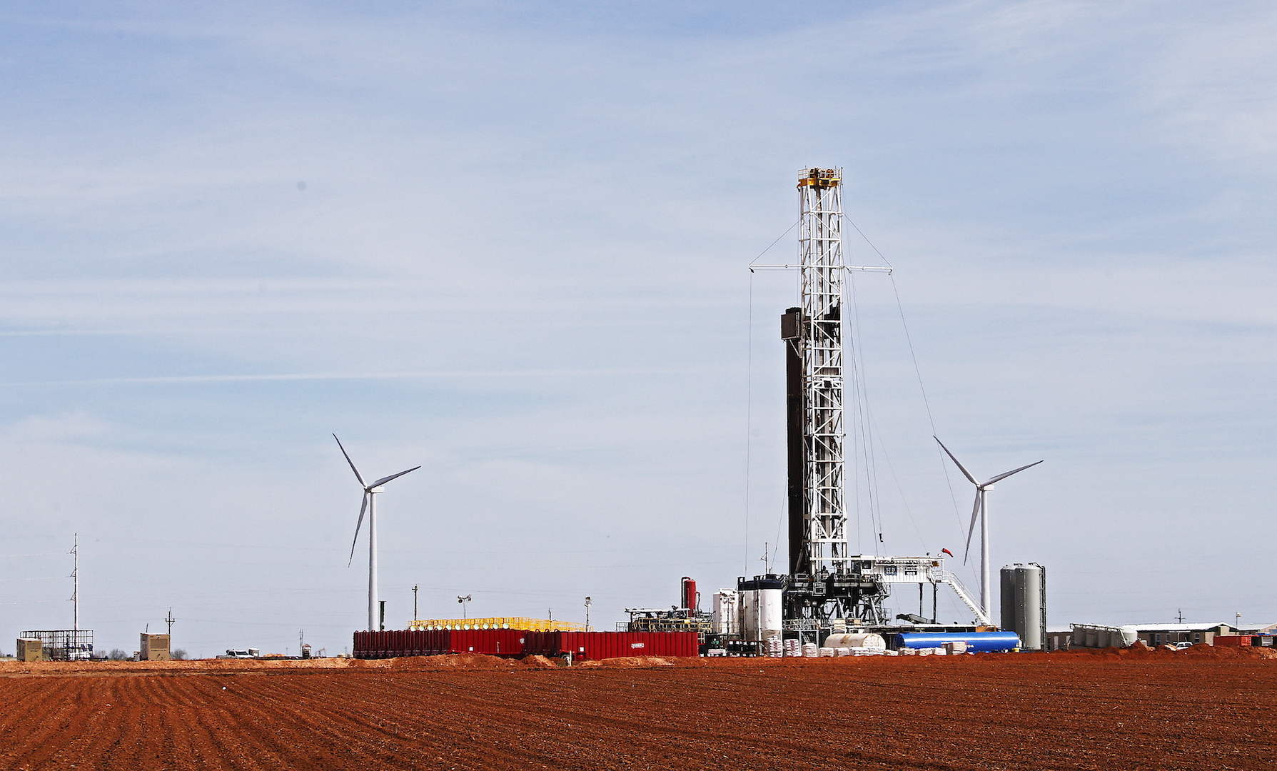 Precios del petróleo llegan a sus niveles más bajos en casi 20 años Precios del petróleo llegan a sus niveles más bajos en casi 20 años