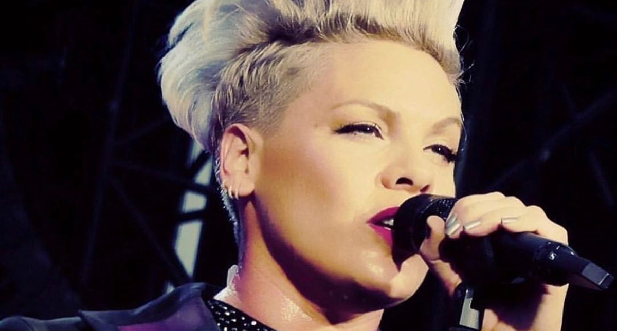 Pink dio positivo a coronavirus; dona 1 mdd para combatir la enfermedad