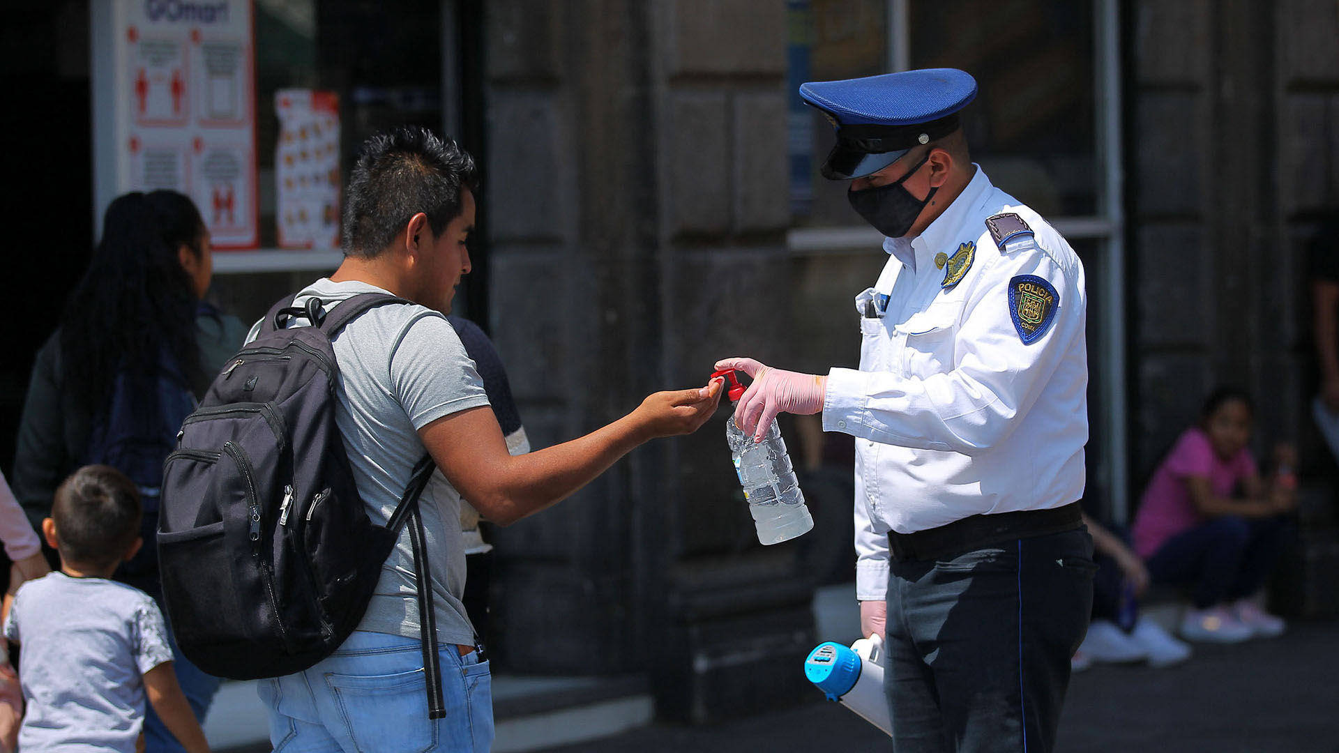 ¿Qué debo hacer si creo tener COVID-19?