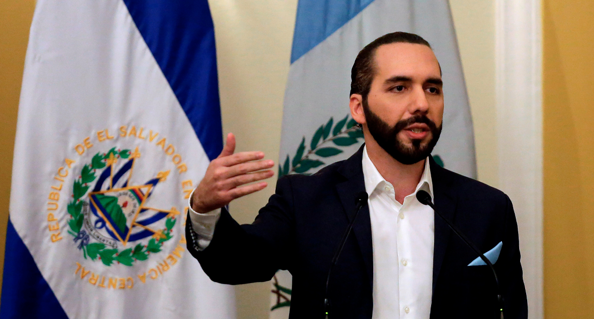 Corte de El Salvador habilita reelección presidencial inmediata