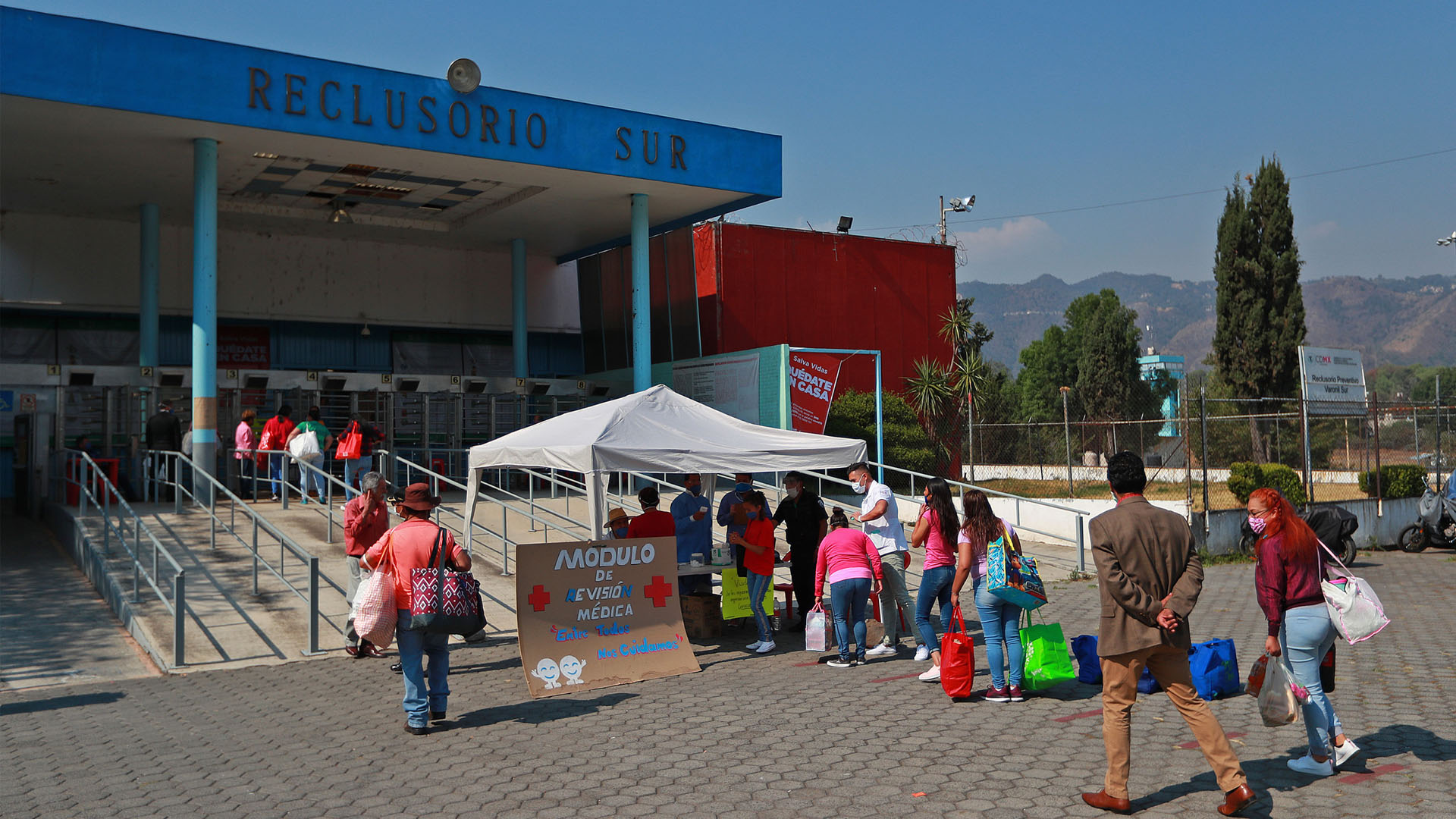 Salud aplica 52 pruebas de COVID-19 a nuevos reclusos; no hay casos positivos