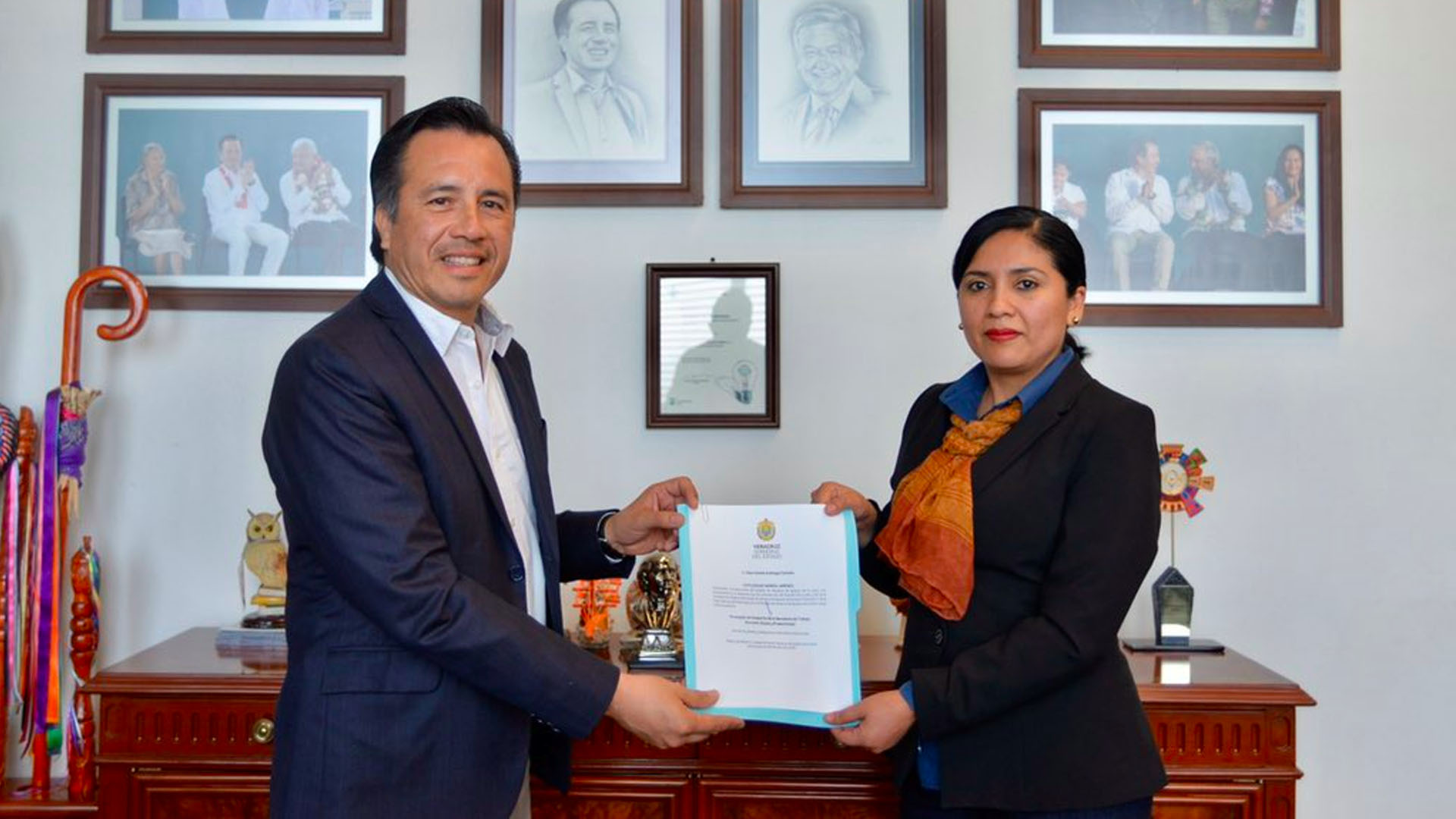 Renuncia secretaria del Trabajo en Veracruz tras presunta detención de su hijo