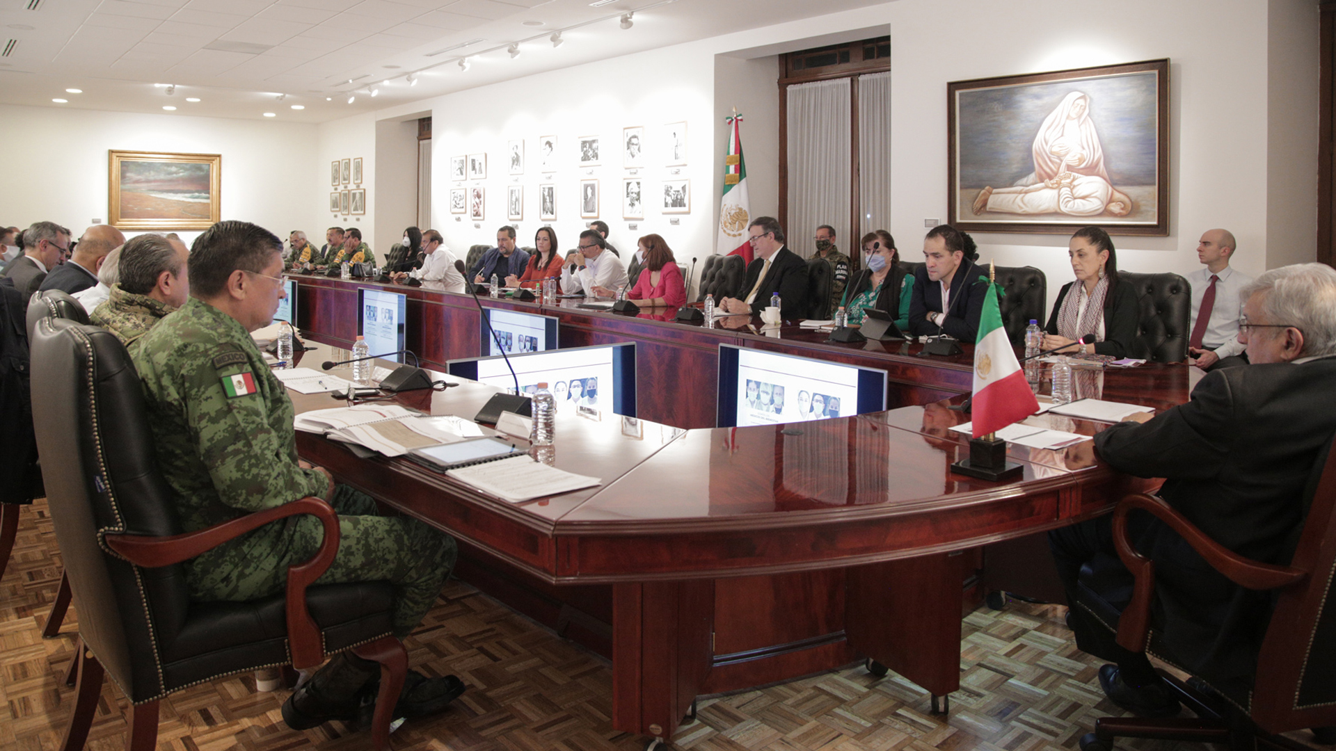 López Obrador aplaude comportamiento de la gente para “domar” al COVID-19