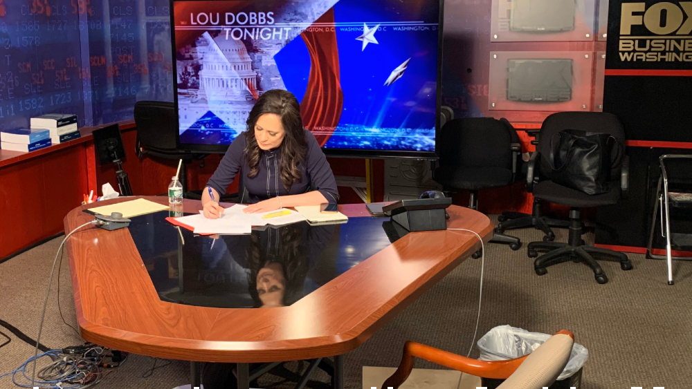 Stephanie Grisham deja de ser la secretaria de Prensa de la Casa Blanca