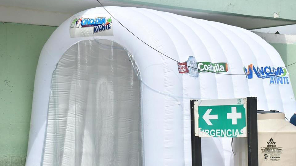 Instalan hospital móvil en Monclova por reconversión de clínica del IMSS