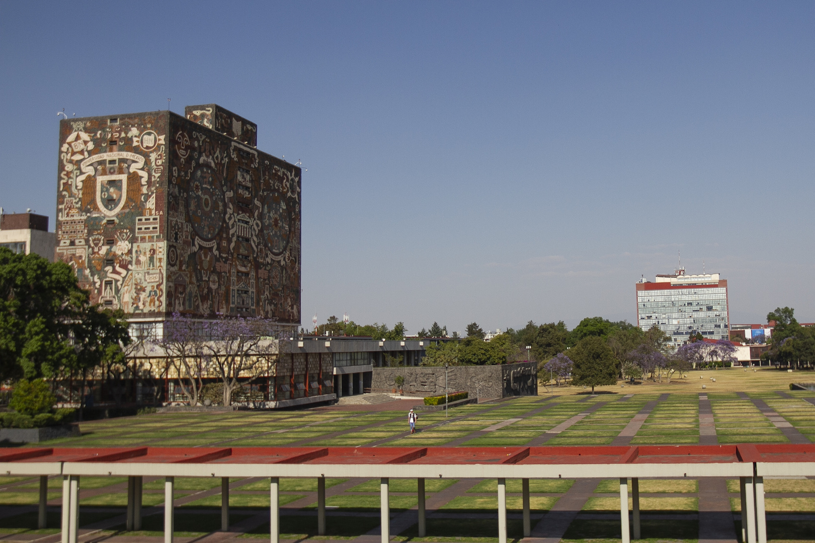 UNAM rechaza vínculo con presuntas actividades de facturación ilícita
