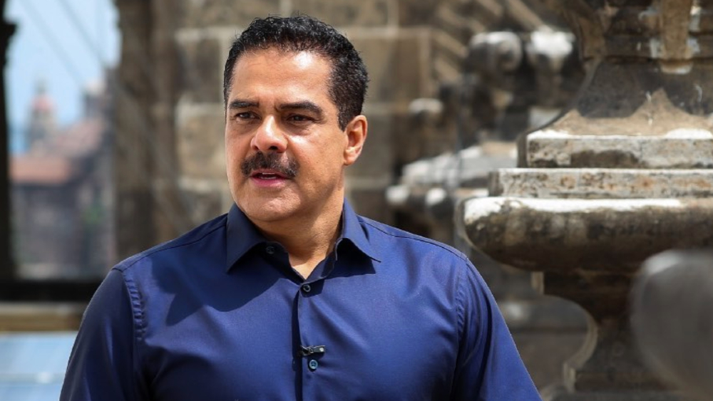 Javier Alatorre reconoce a AMLO por la ‘defensa permanente de la democracia y libertad’