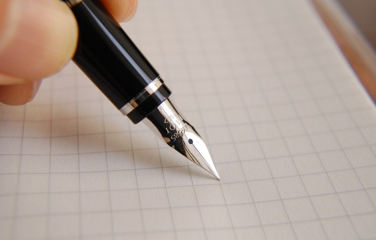 Análisis de las firmas de Arturo Herrera y Gustavo de Hoyos