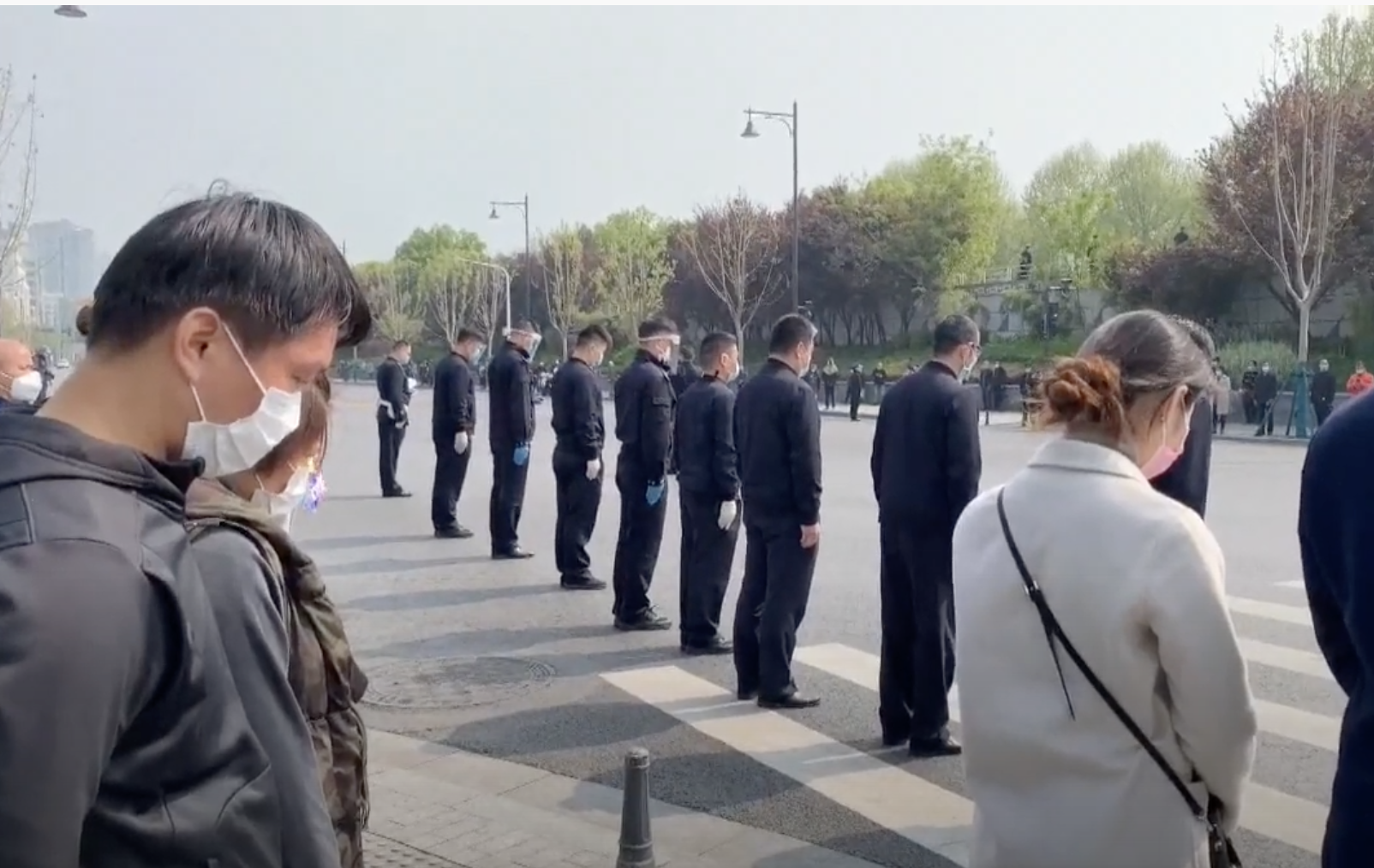 Wuhan revisa cifra de muertes y añade mil 290, 50 por ciento más de las anunciadas