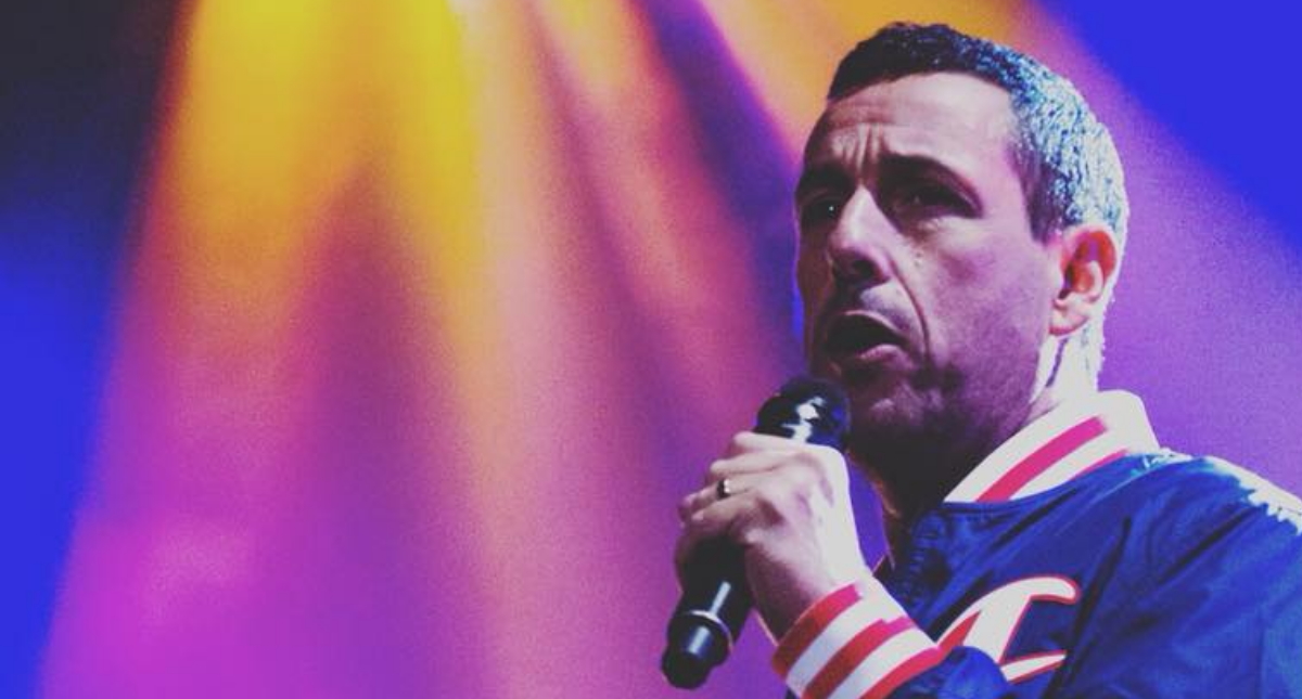 Adam Sandler y LeBron James colaborarán en una película de Netflix Adam Sandler y LeBron James colaborarán en una película de Netflix