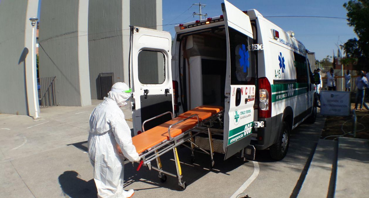 Trabajadores de la Salud reciben terapia psicológica por temor al COVID-19