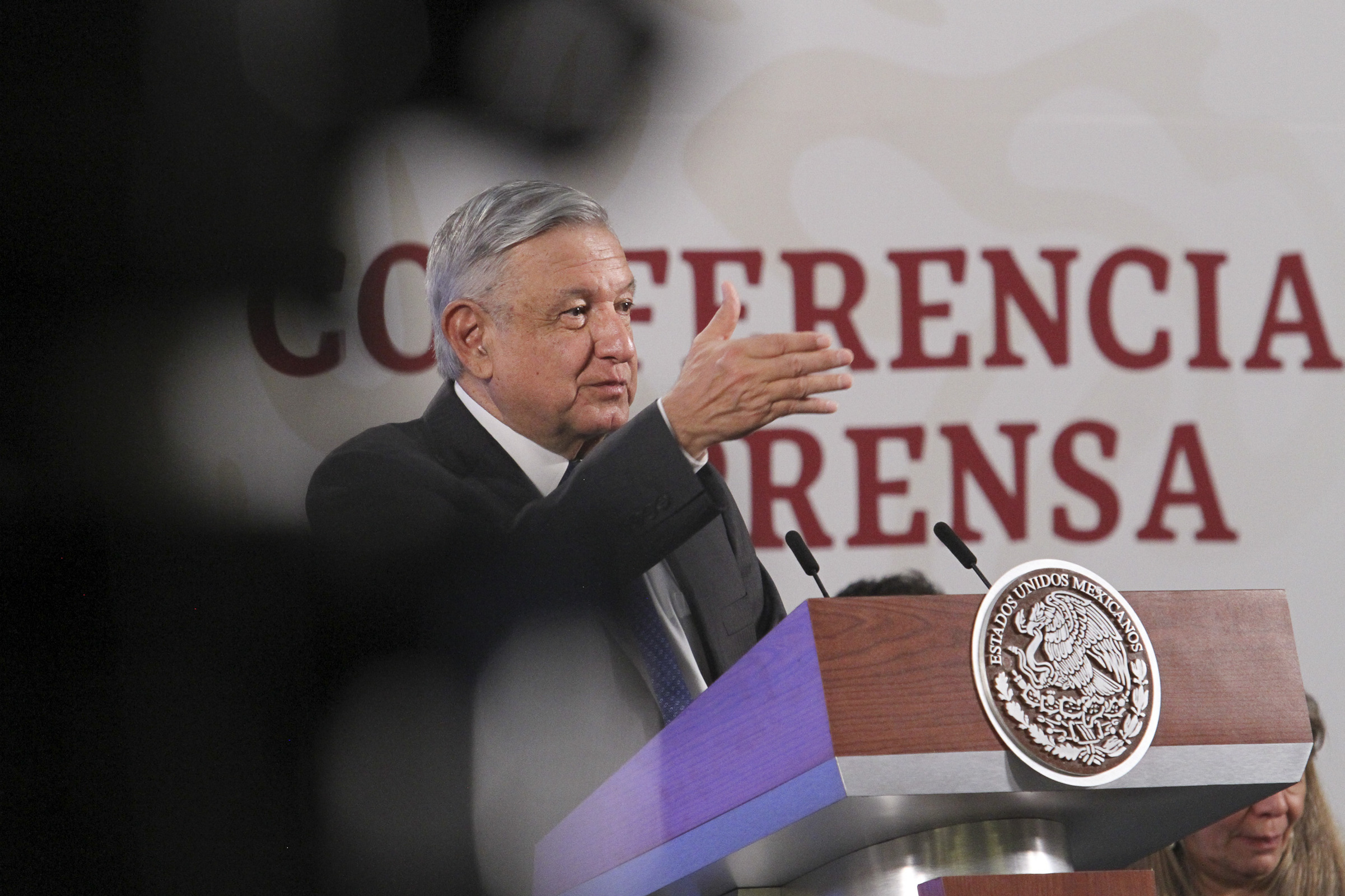 AMLO mantiene expectativa de crecer al 6% al final de su sexenio; conferencia matutina (25-05-2020)
