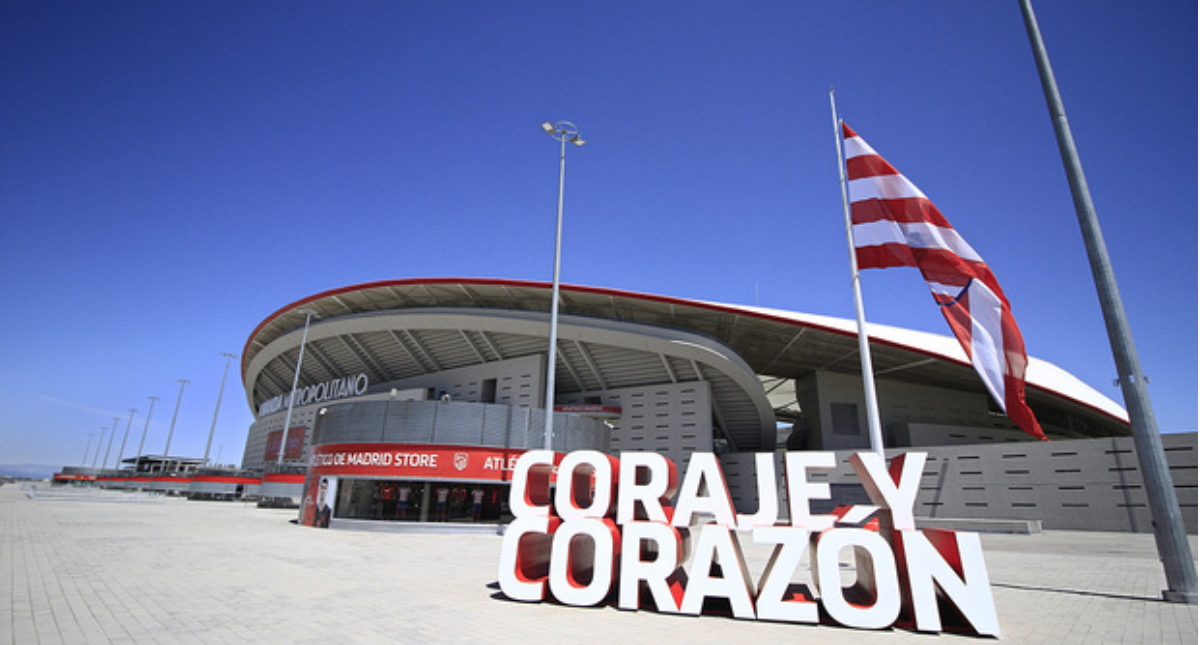 Atlético de Madrid rinde homenaje a mediocampista Daniela Lázaro