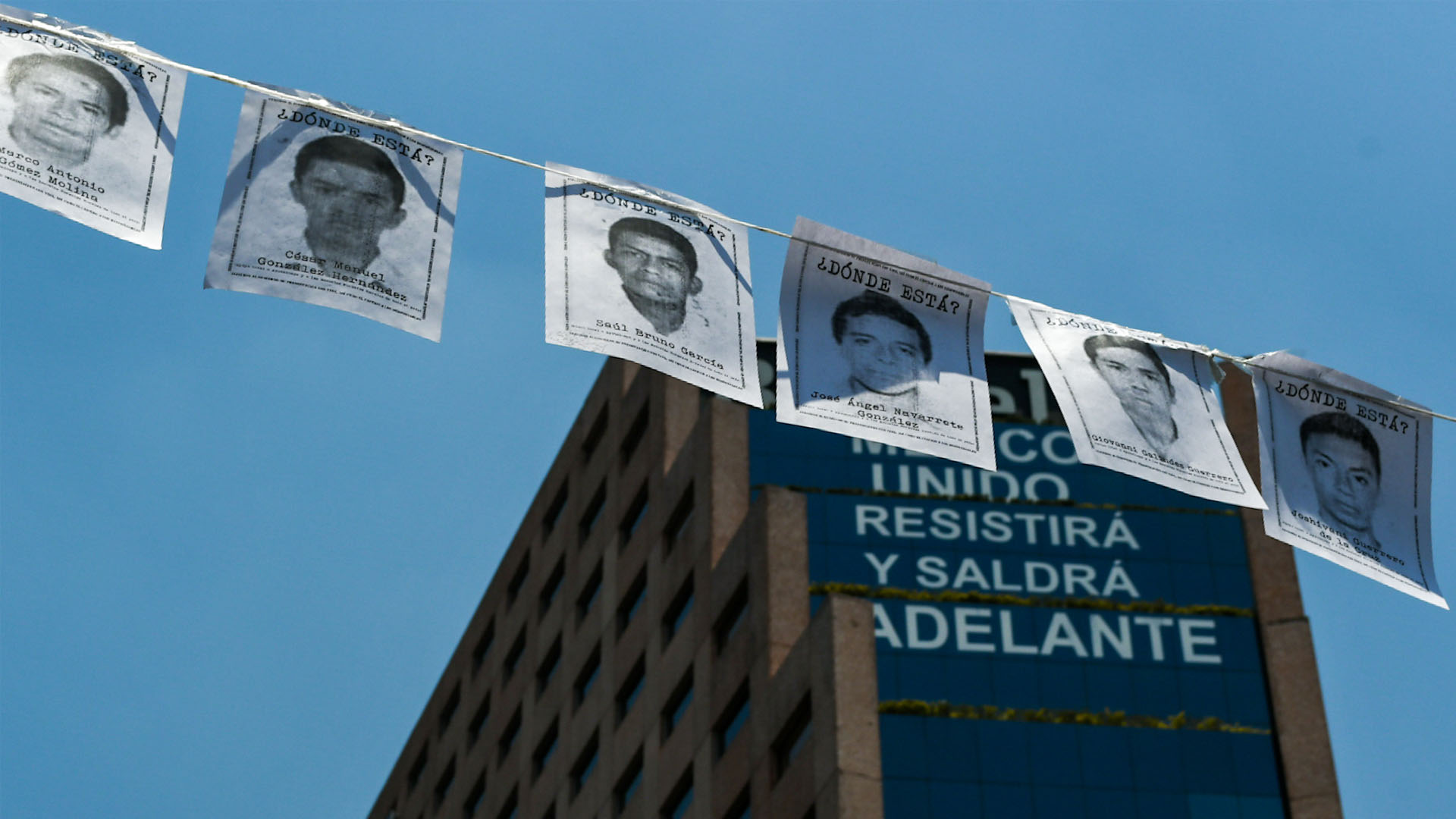 Buena parte de narrativa en Caso Ayotzinapa se sostiene, afirma exfiscal de Guerrero Buena parte de narrativa en Caso Ayotzinapa se sostiene, afirma exfiscal de Guerrero